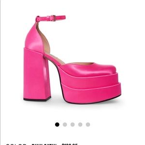 Steve Madden Charlize pink satin platform heels. BRAND NEW.